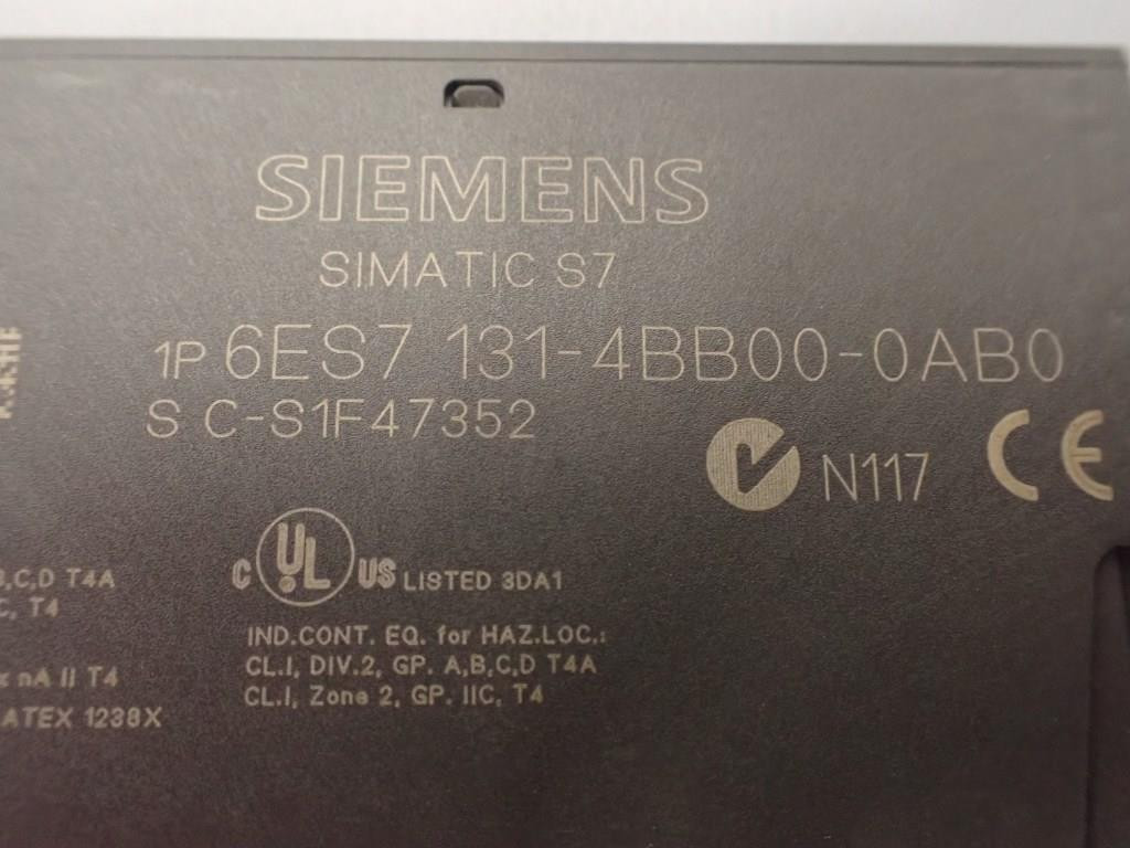 SIEMENS 6ES7131-4BB00-0AB0