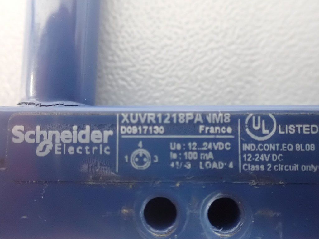 SCHNEIDER  XUVR1218PANM8