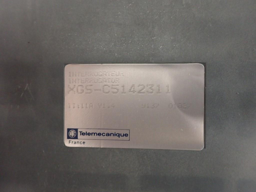 TÉLÉMÉCANIQUE  XGS-C5142311
