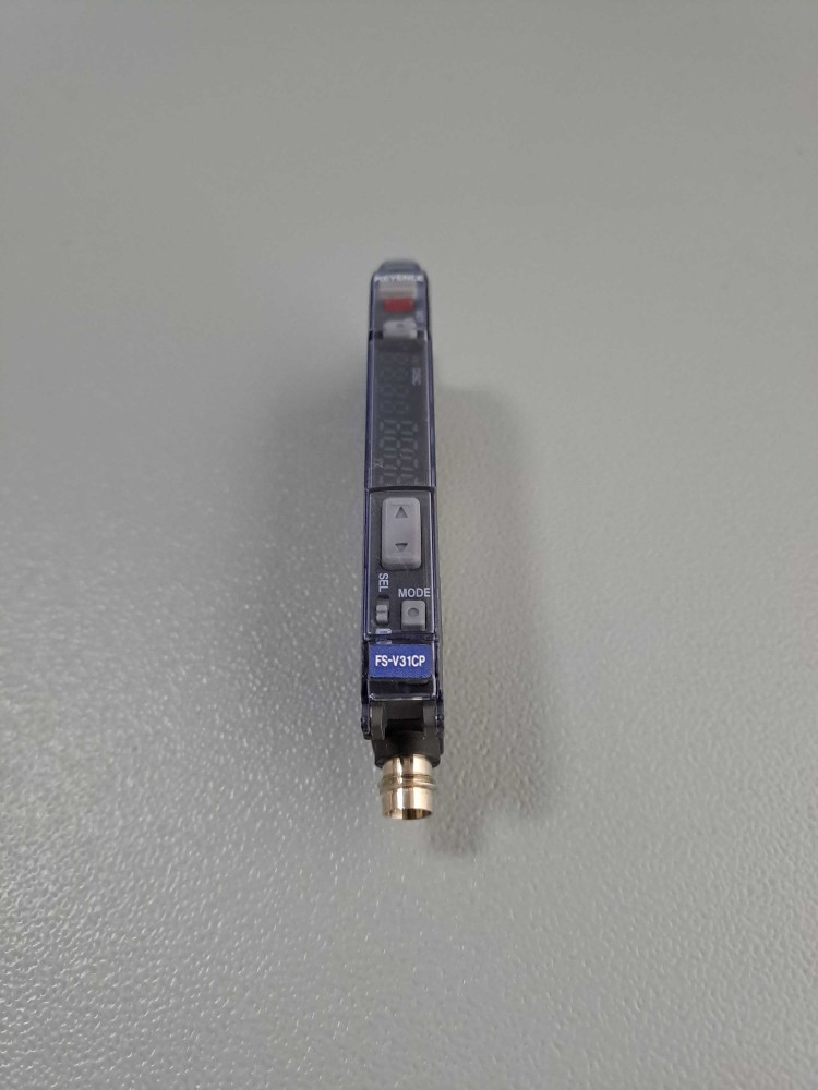 KEYENCE  FS-V31CP