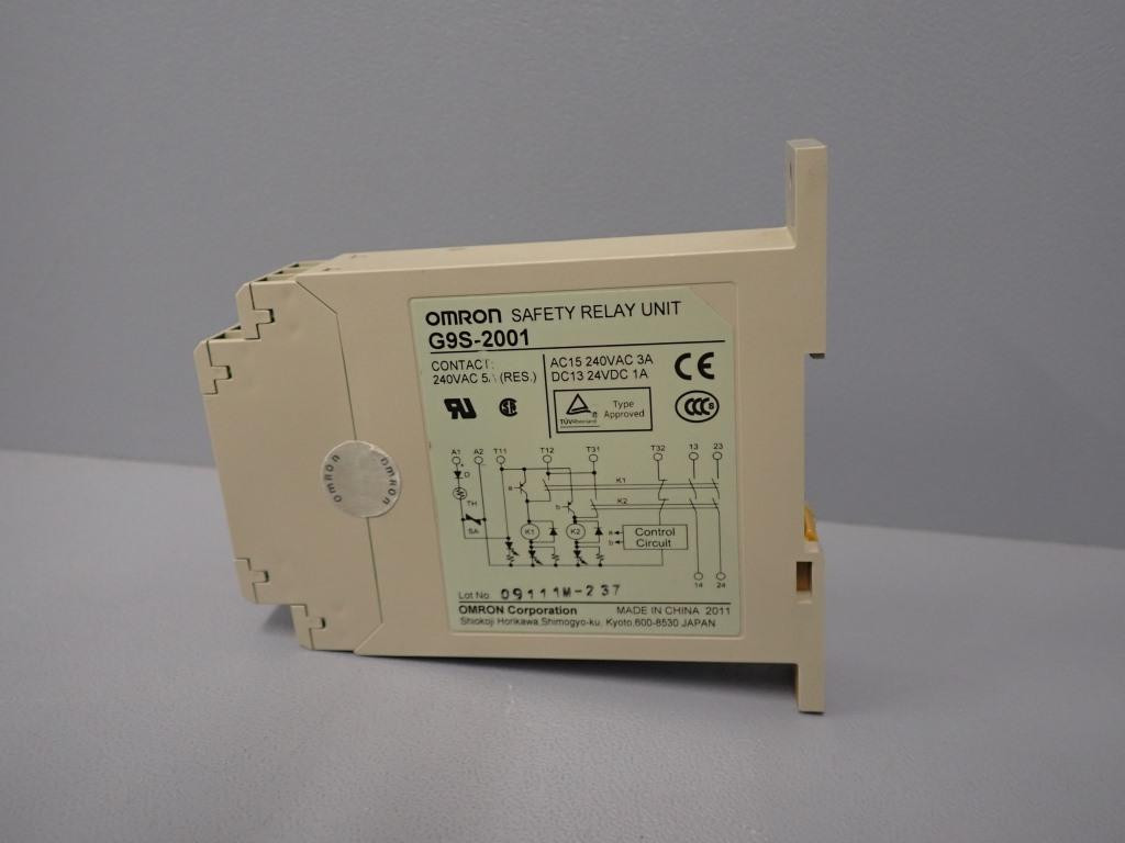 OMRON  G9S-2001