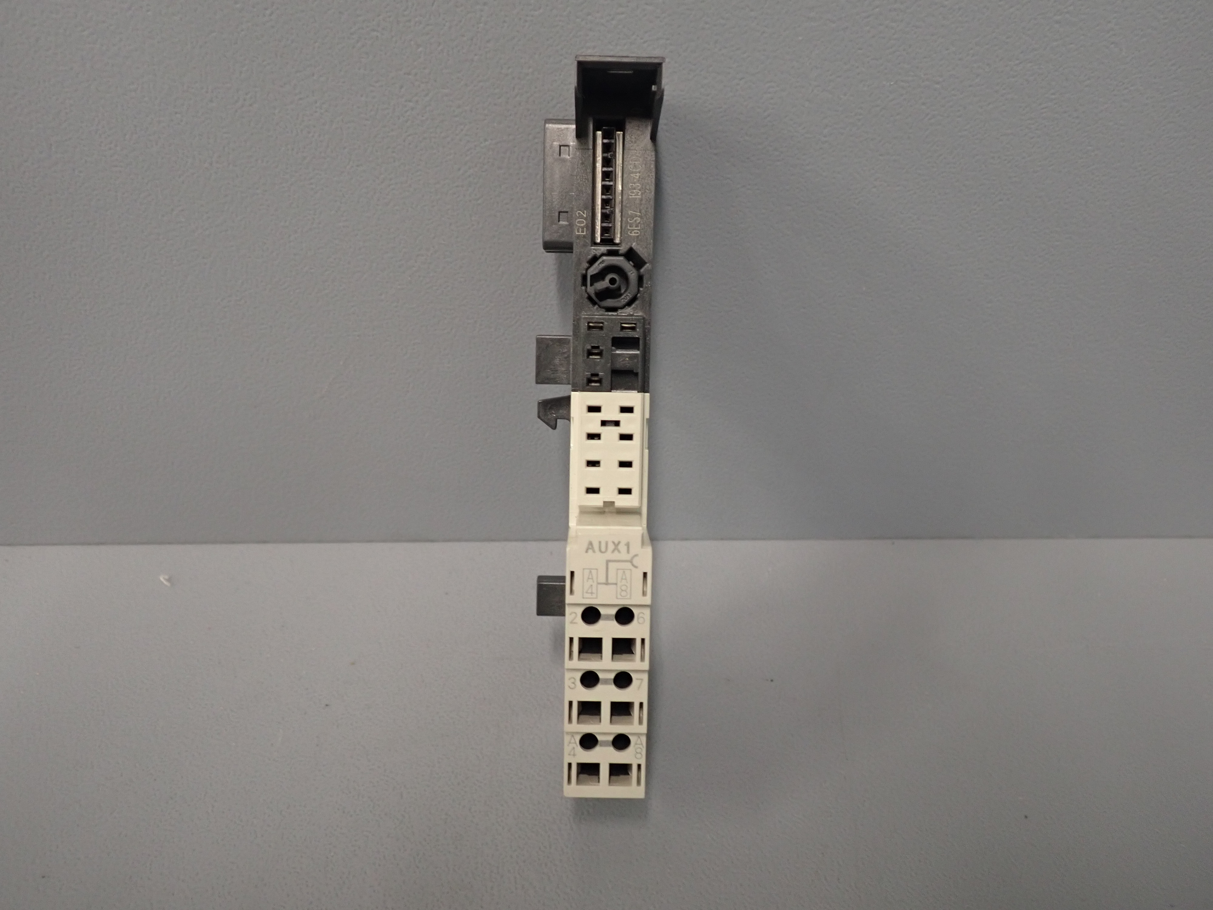 SIEMENS  6ES7193-4CD30-0AA0