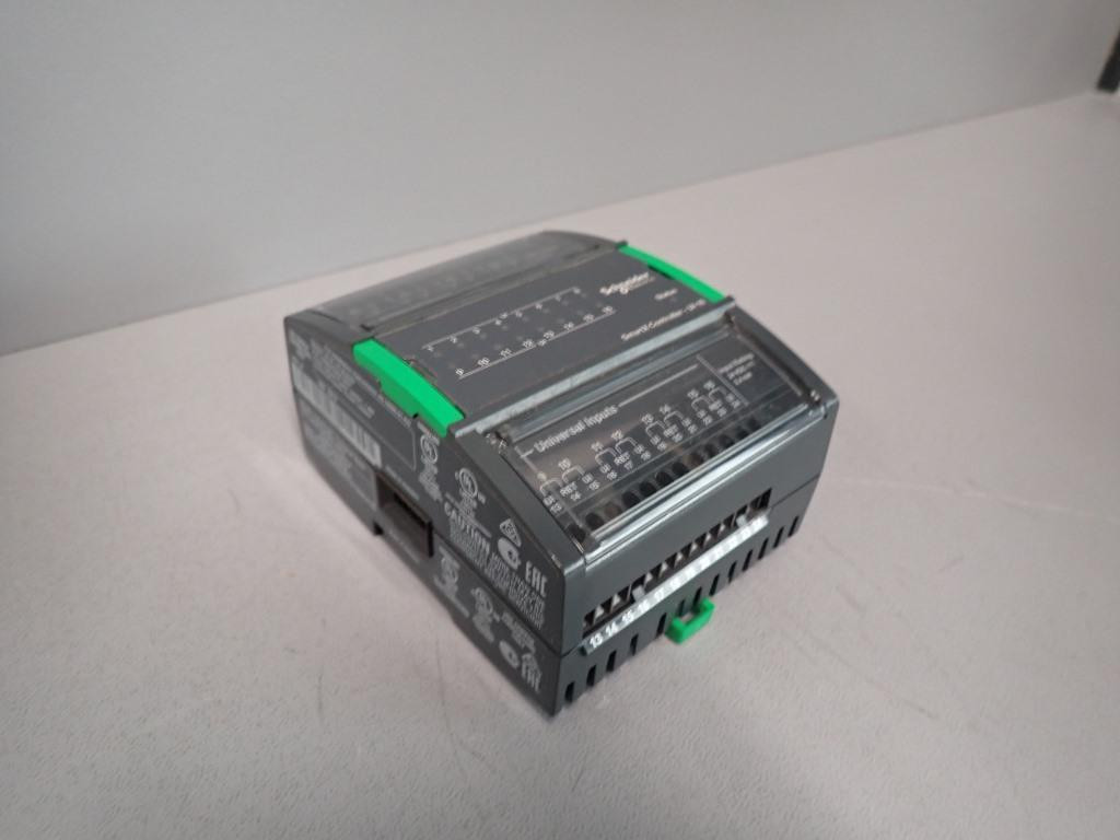 SCHNEIDER  SMARTXCONTROLLER-UI-16