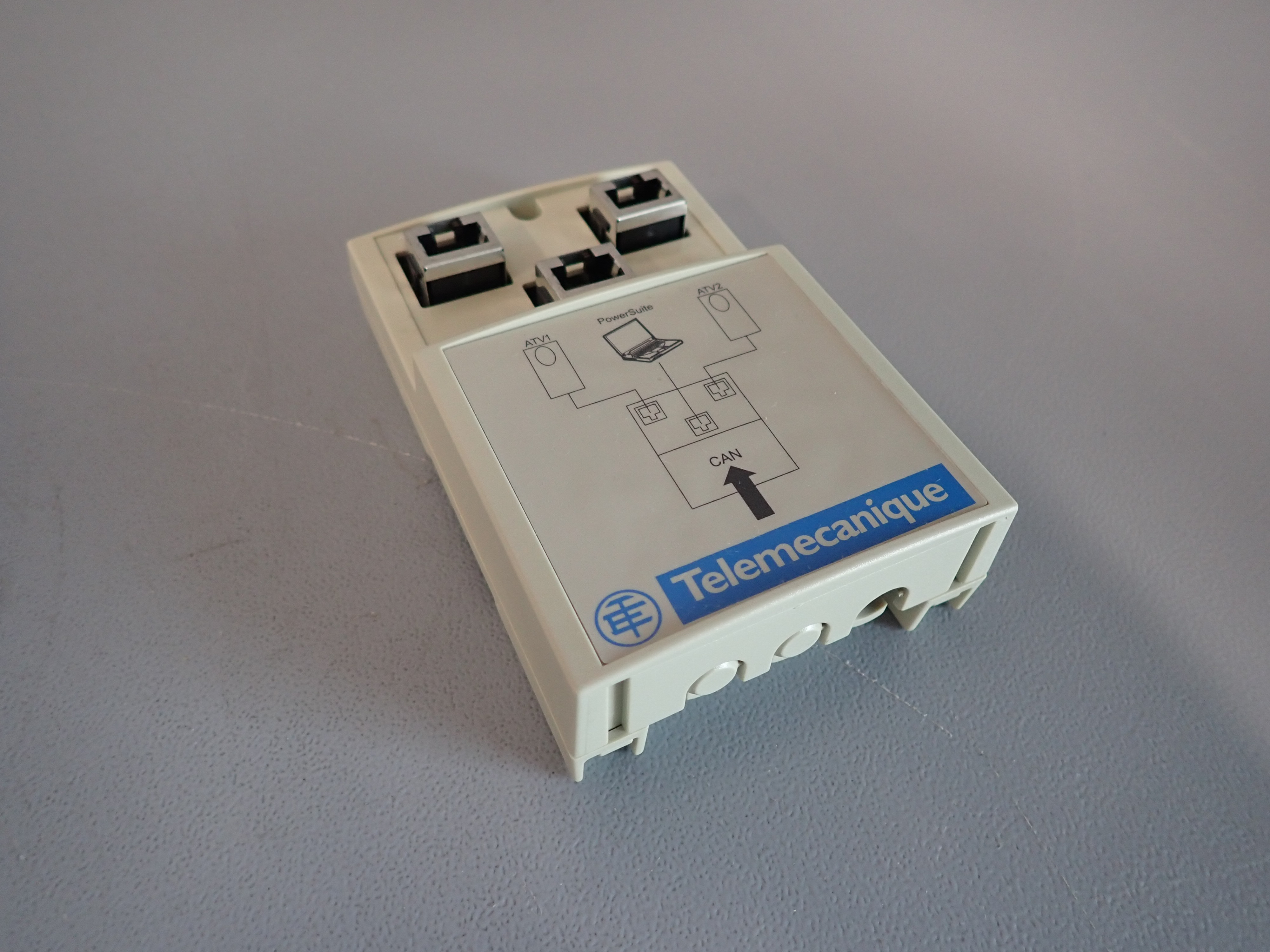 TÉLÉMÉCANIQUE  VW3CANTAP2