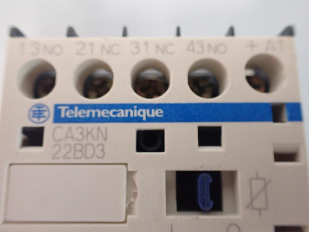 TÉLÉMÉCANIQUE  CA3KN22BD3