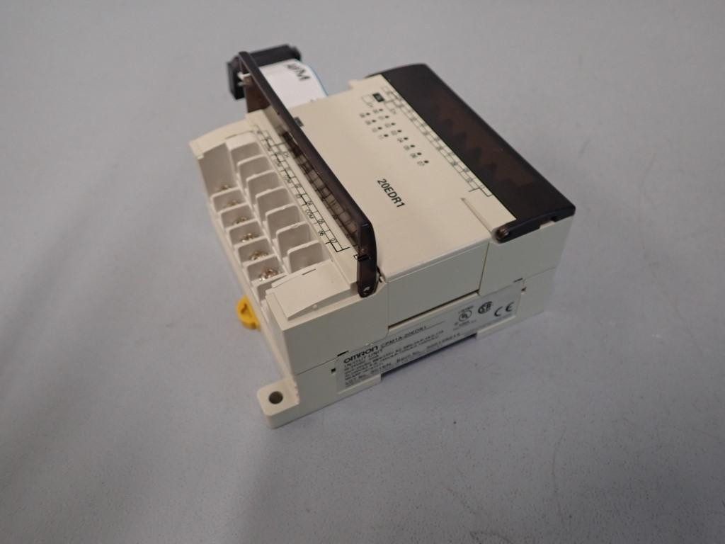 OMRON CPM1A-20EDR1