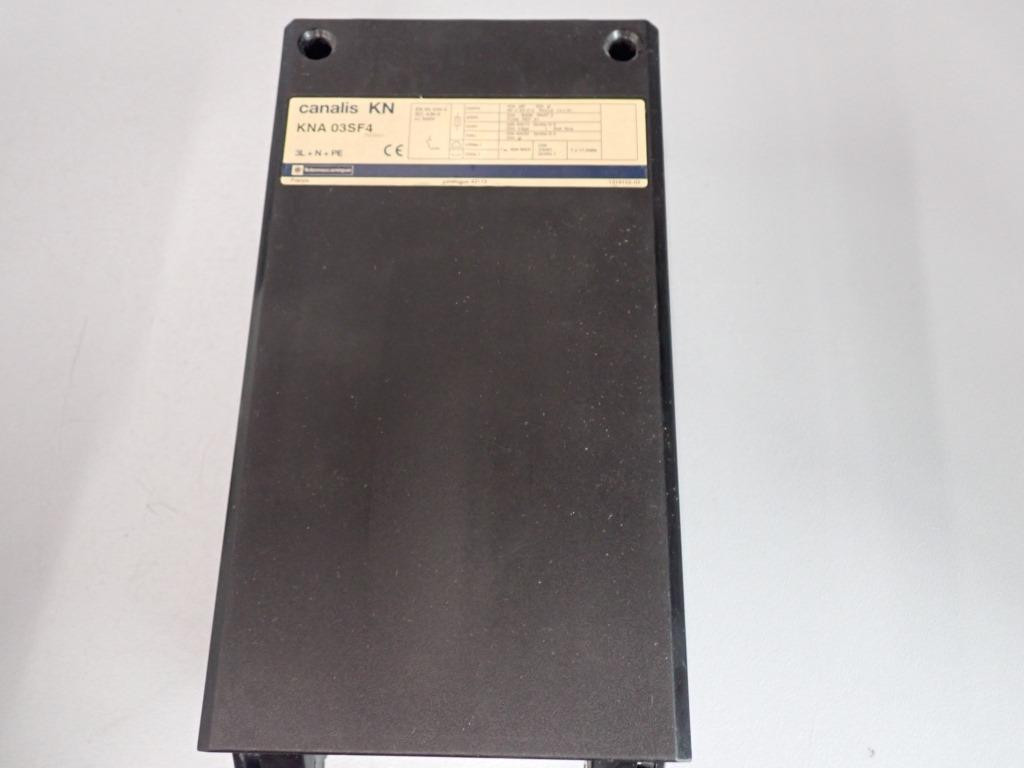 TÉLÉMÉCANIQUE  KNA03SF4