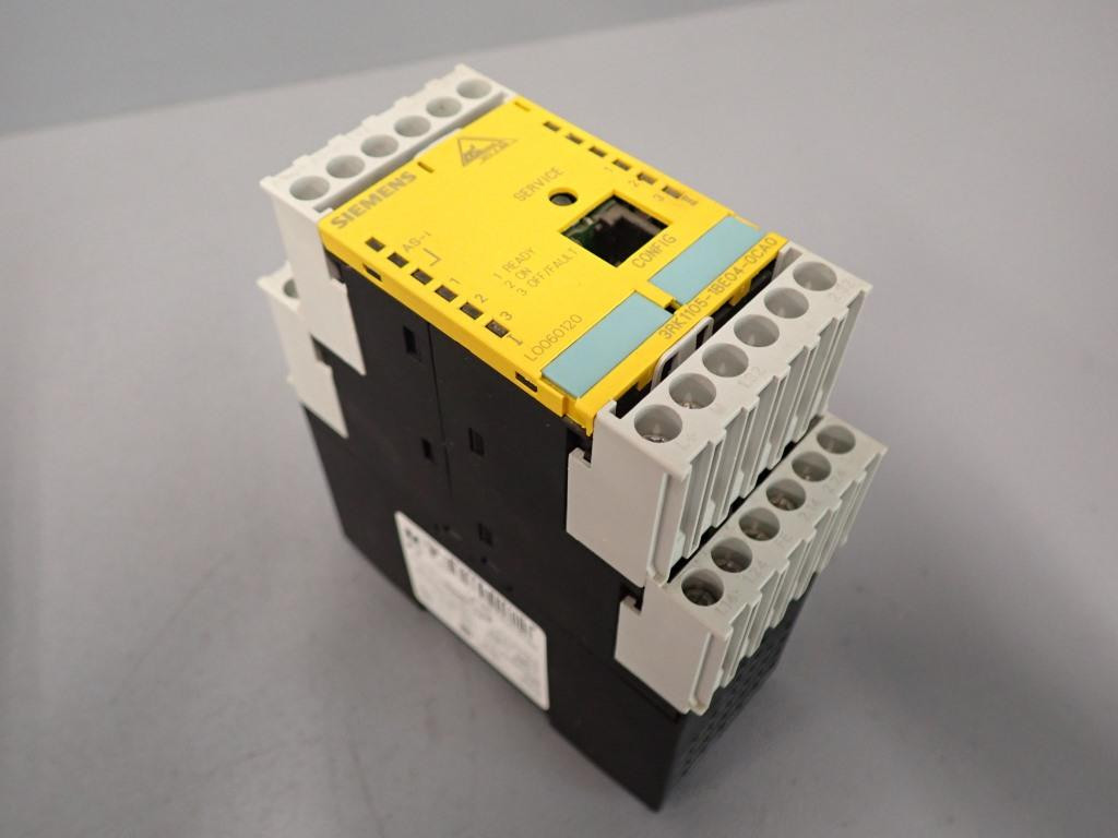 SIEMENS 3RK1105-1BE04-0CA0
