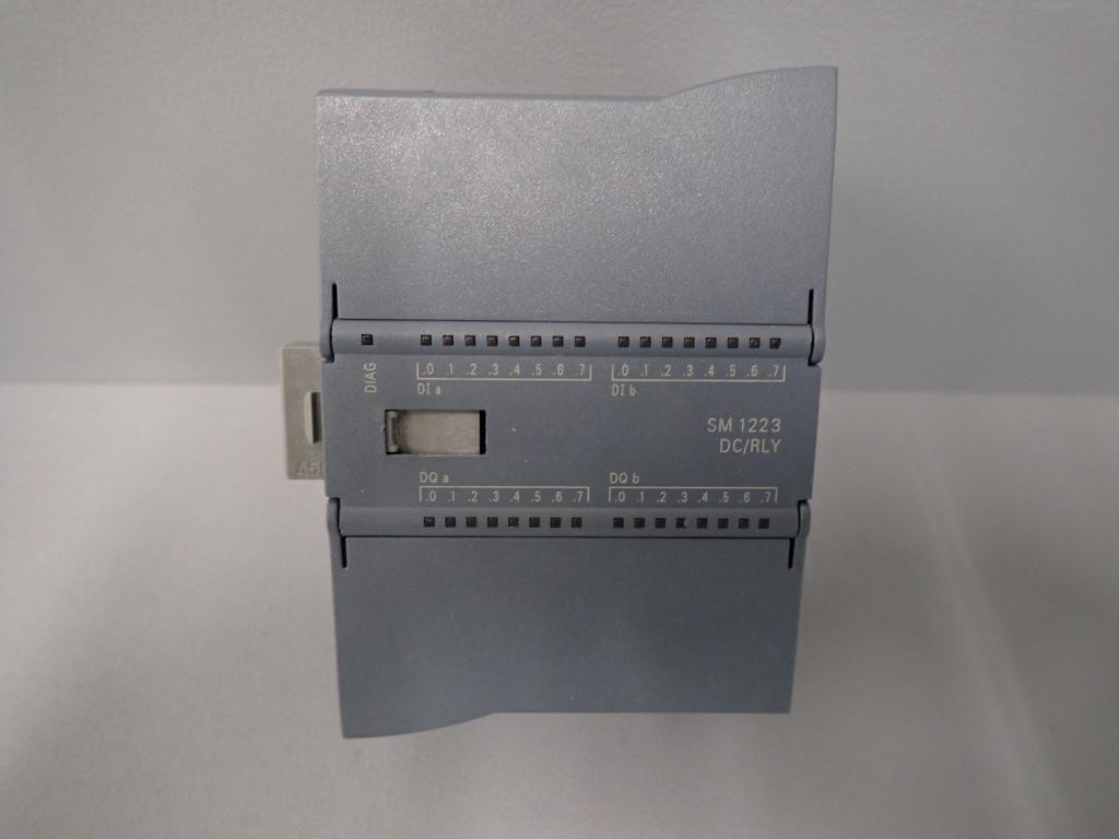 SIEMENS 6ES7223-1PL30-0XB0