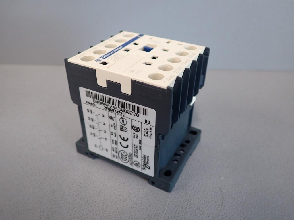 TÉLÉMÉCANIQUE  CA3KN40BD3