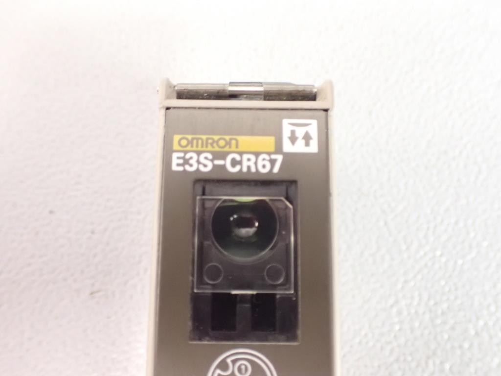 OMRON E3S-CR67