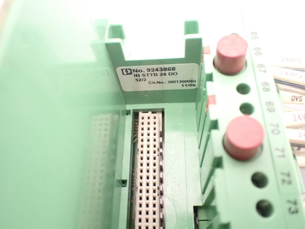 PHOENIX CONTACT IBSTTB24DO32/2