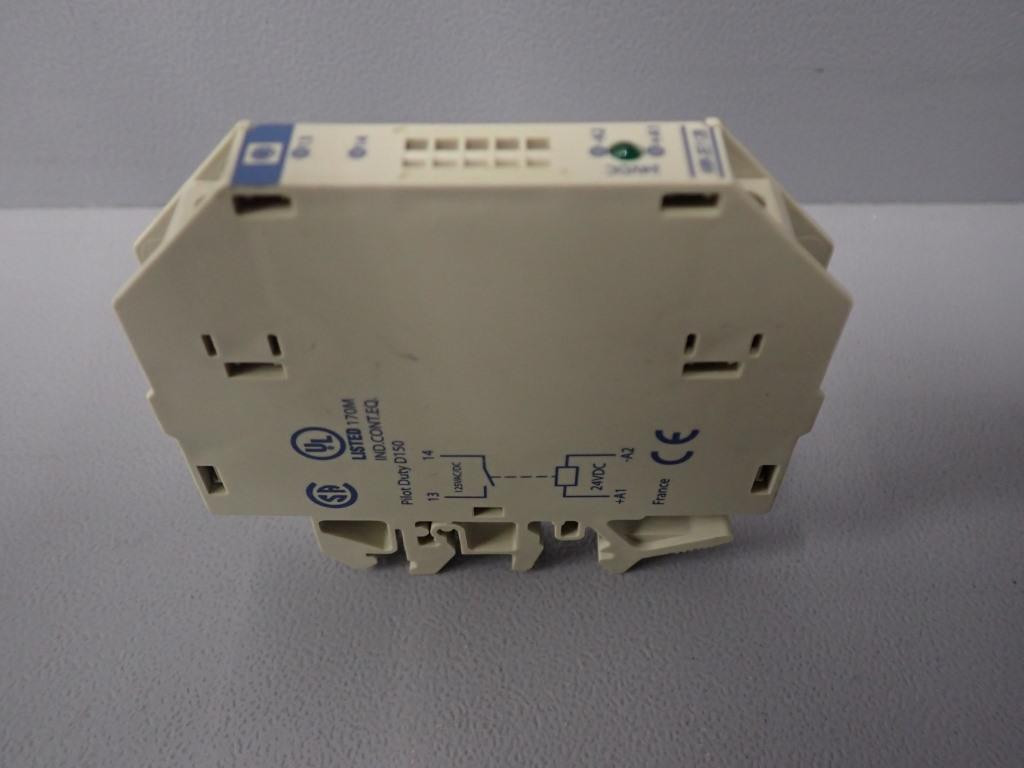 SCHNEIDER  ABR2E112B