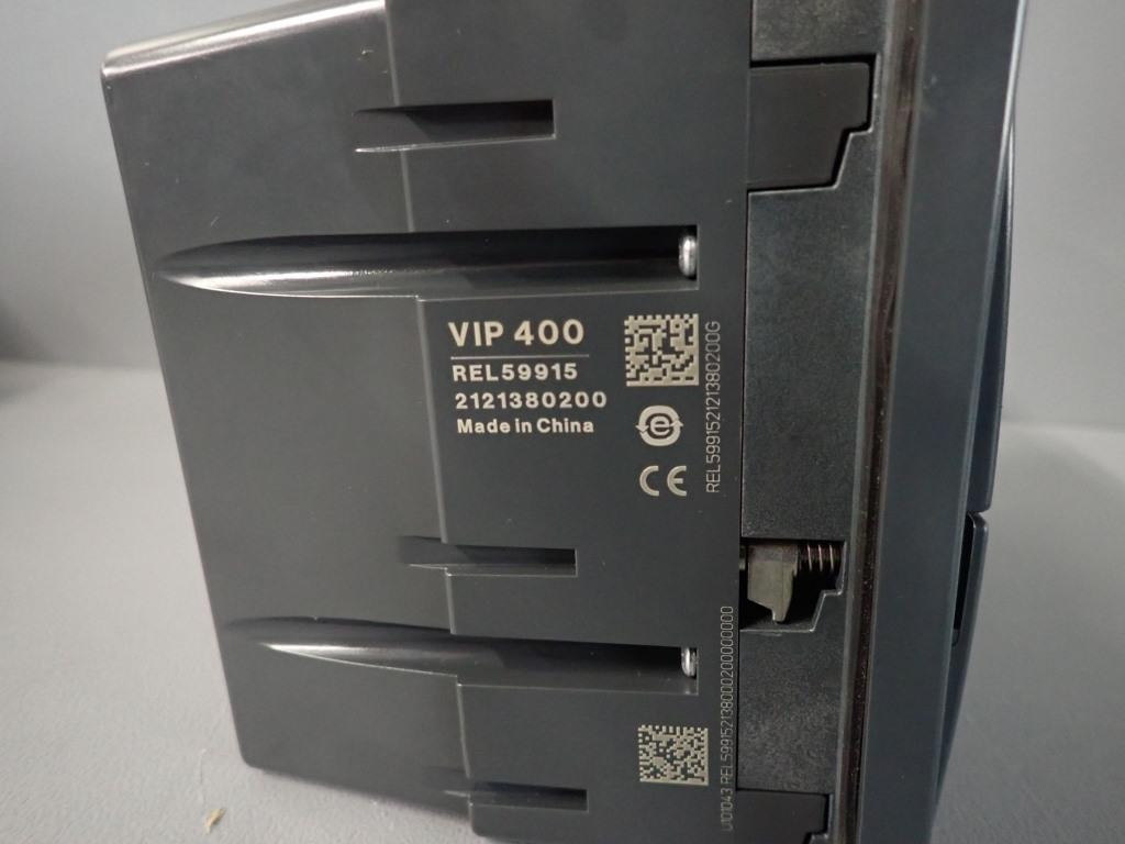 SCHNEIDER  VIP400