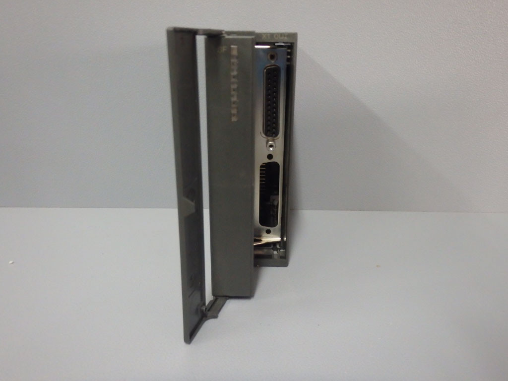 SIEMENS 6ES7360-3AA01-0AA0