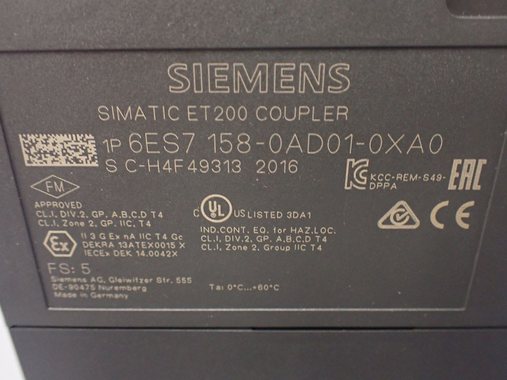 SIEMENS  6ES7158-0AD01-0XA0