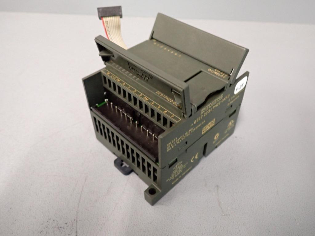 SIEMENS 6ES7223-1PH22-0XA0