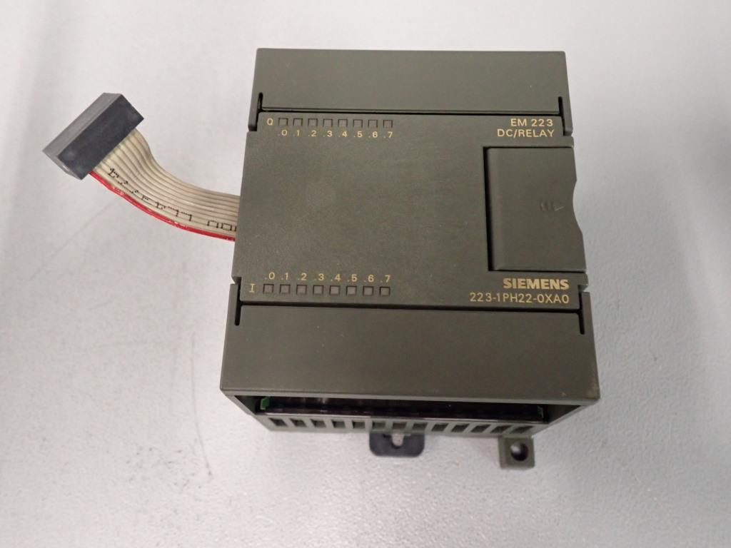 SIEMENS 6ES7223-1PH22-0XA0