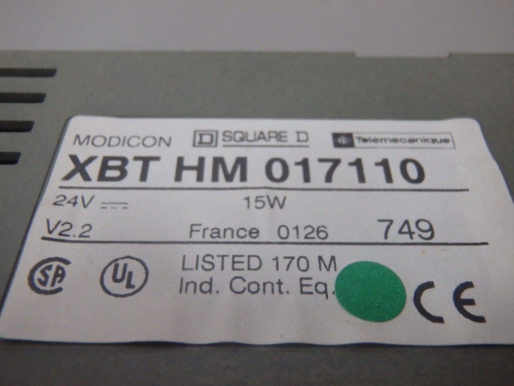 TÉLÉMÉCANIQUE  XBT-HM017110