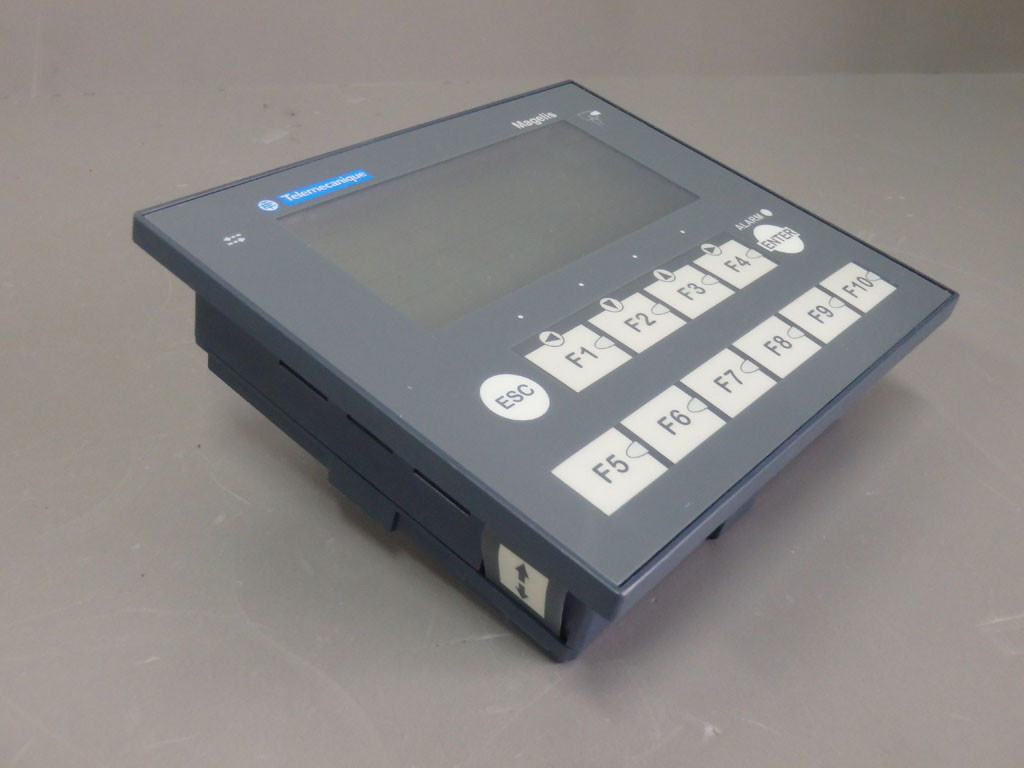 SCHNEIDER  XBT-RT511