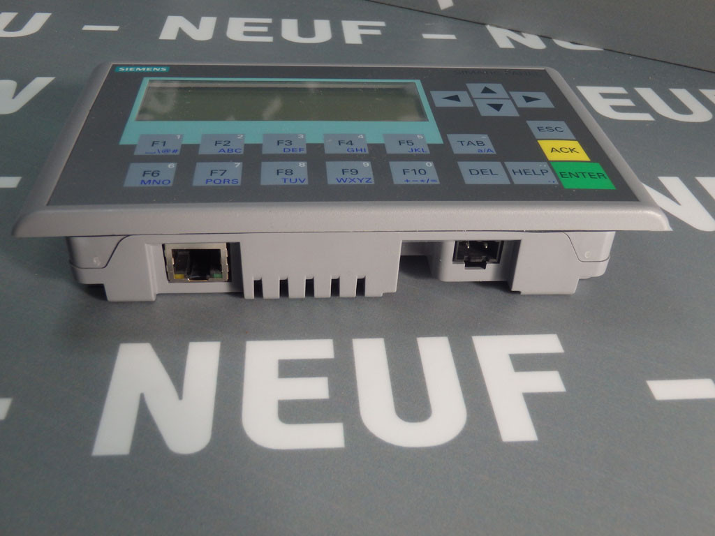 SIEMENS 6AV6647-0AH11-3AX0