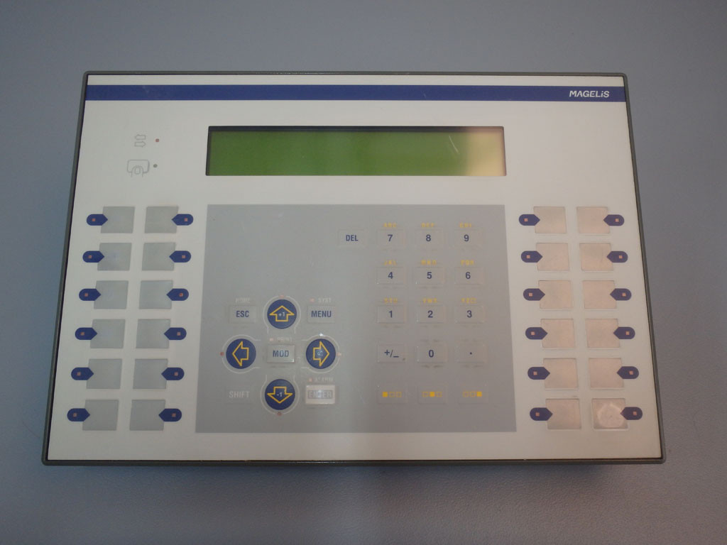 TÉLÉMÉCANIQUE  XBT-E015110