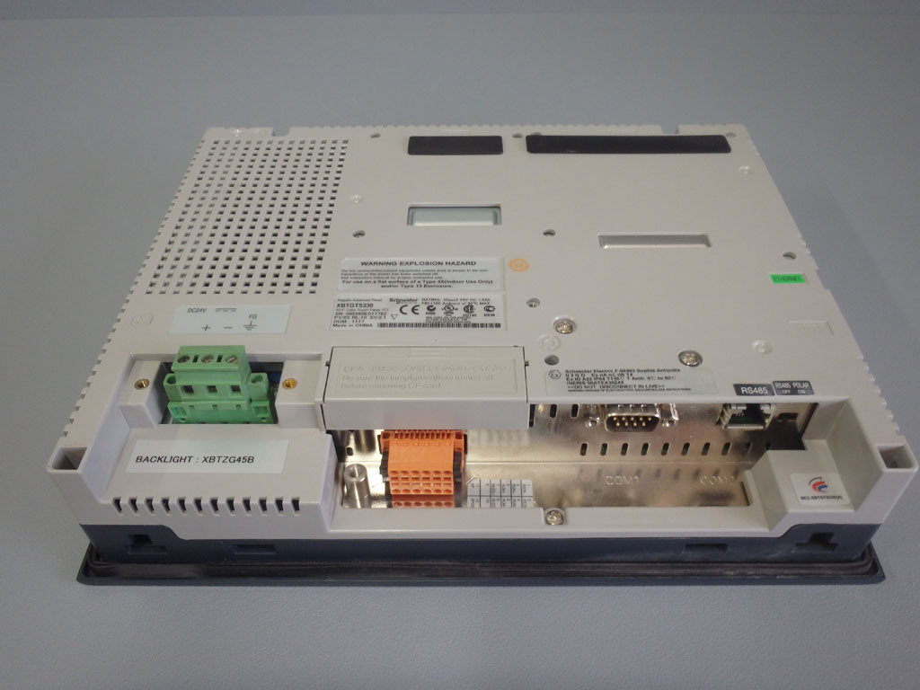 TÉLÉMÉCANIQUE  XBTGT5330