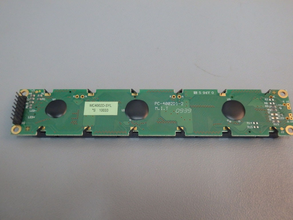 ALPHANUMERIC MC4002D-SYL