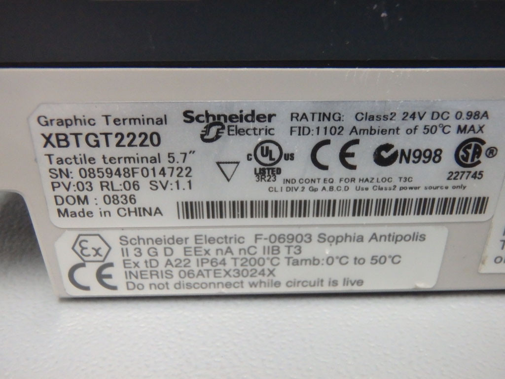 TÉLÉMÉCANIQUE  XBT-GT2220