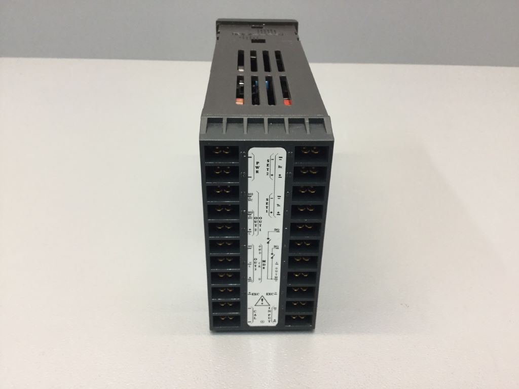 GEFRAN 2300-SX1-3R-0-S