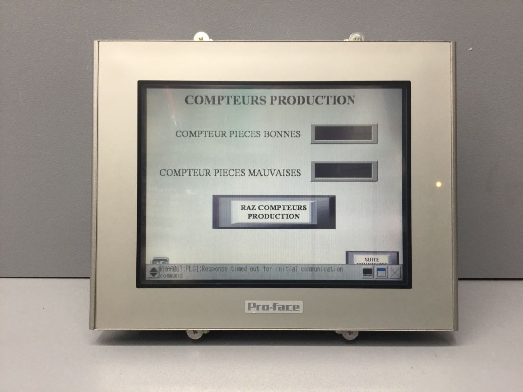 PROFACE  AGP3400-S1-D24