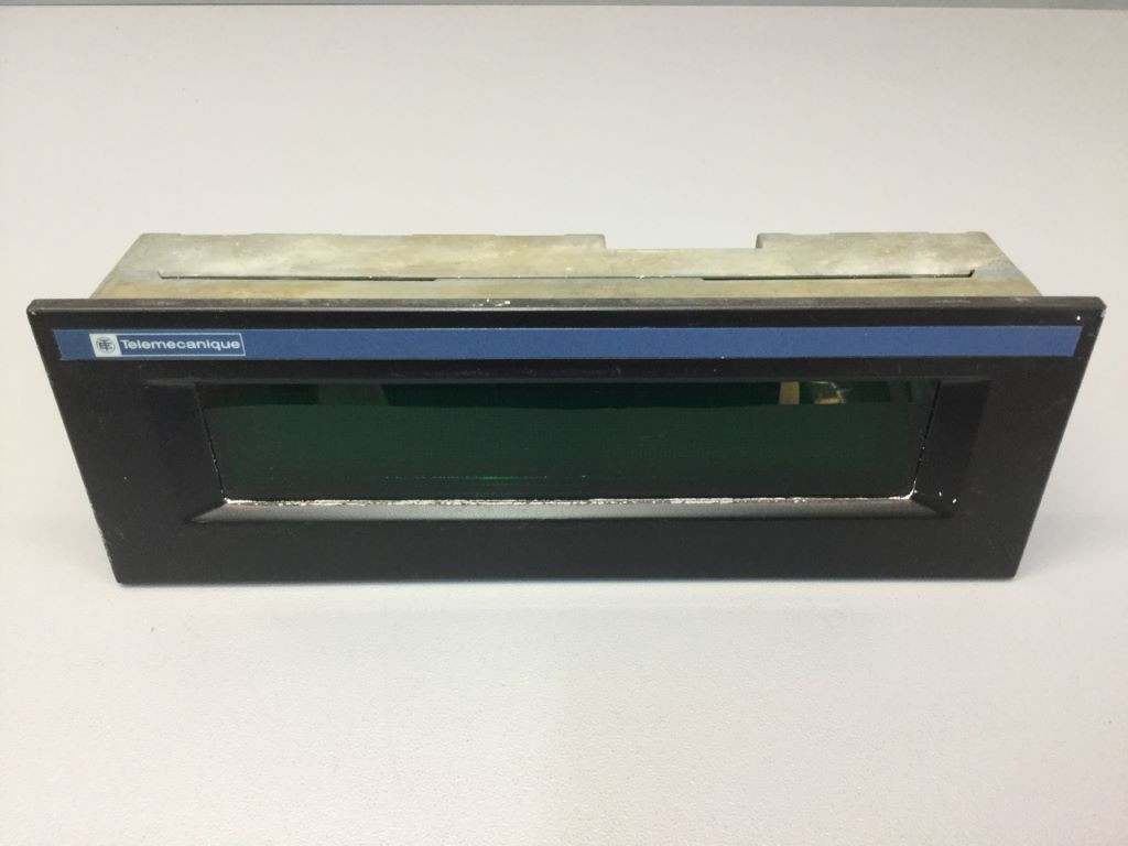 TÉLÉMÉCANIQUE  XBT-M801010