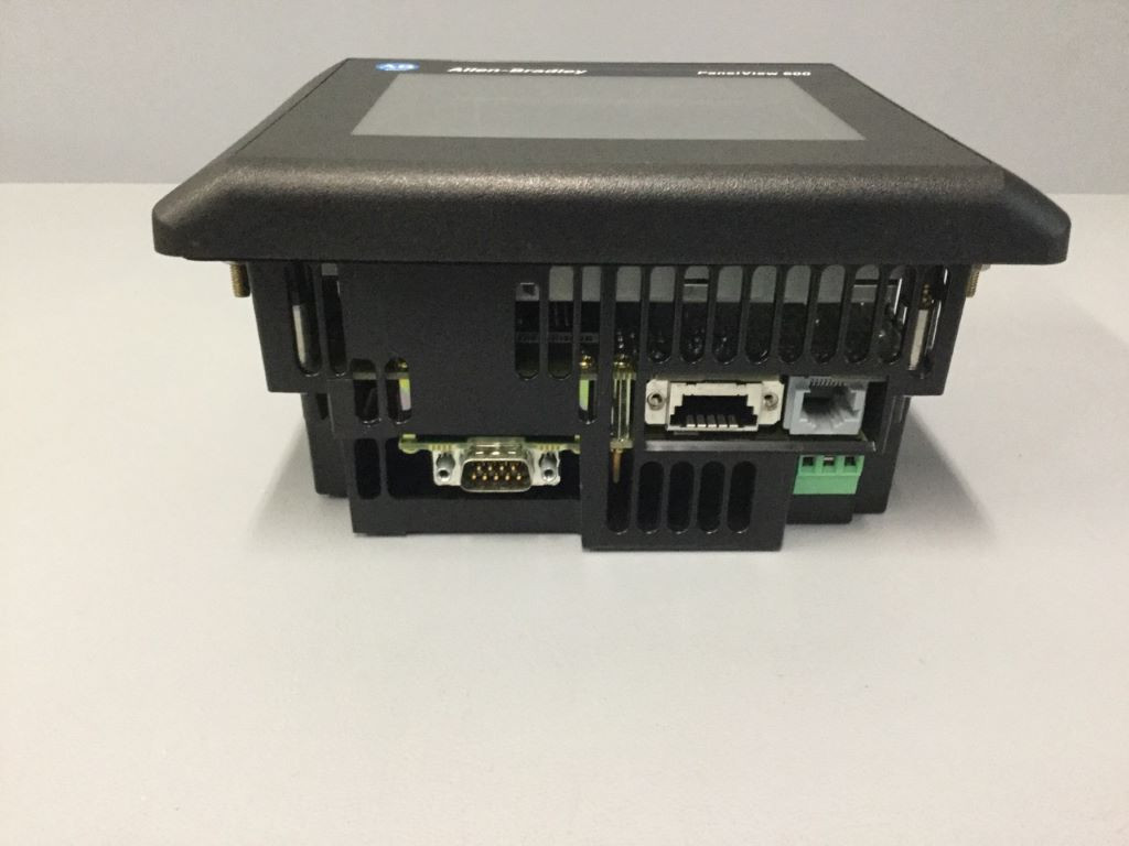 ALLEN-BRADLEY 2711-T6C3L1