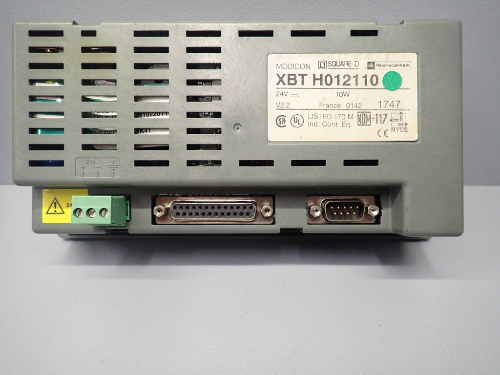 TÉLÉMÉCANIQUE  XBT-H012110