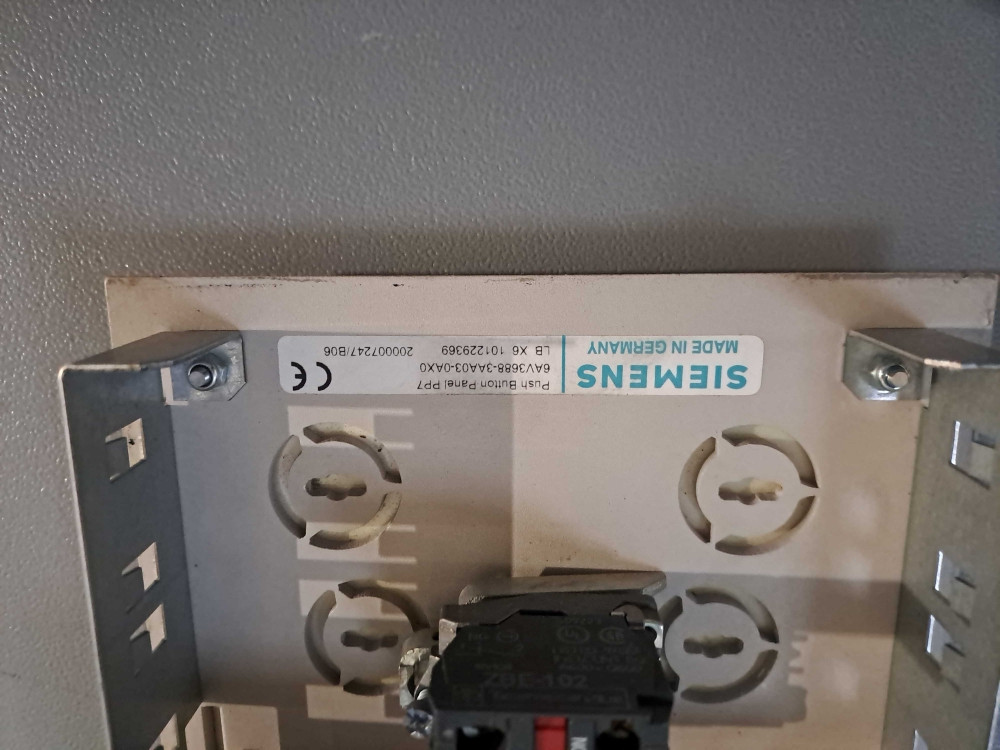 SIEMENS 6AV3688-3AA03-0AX0