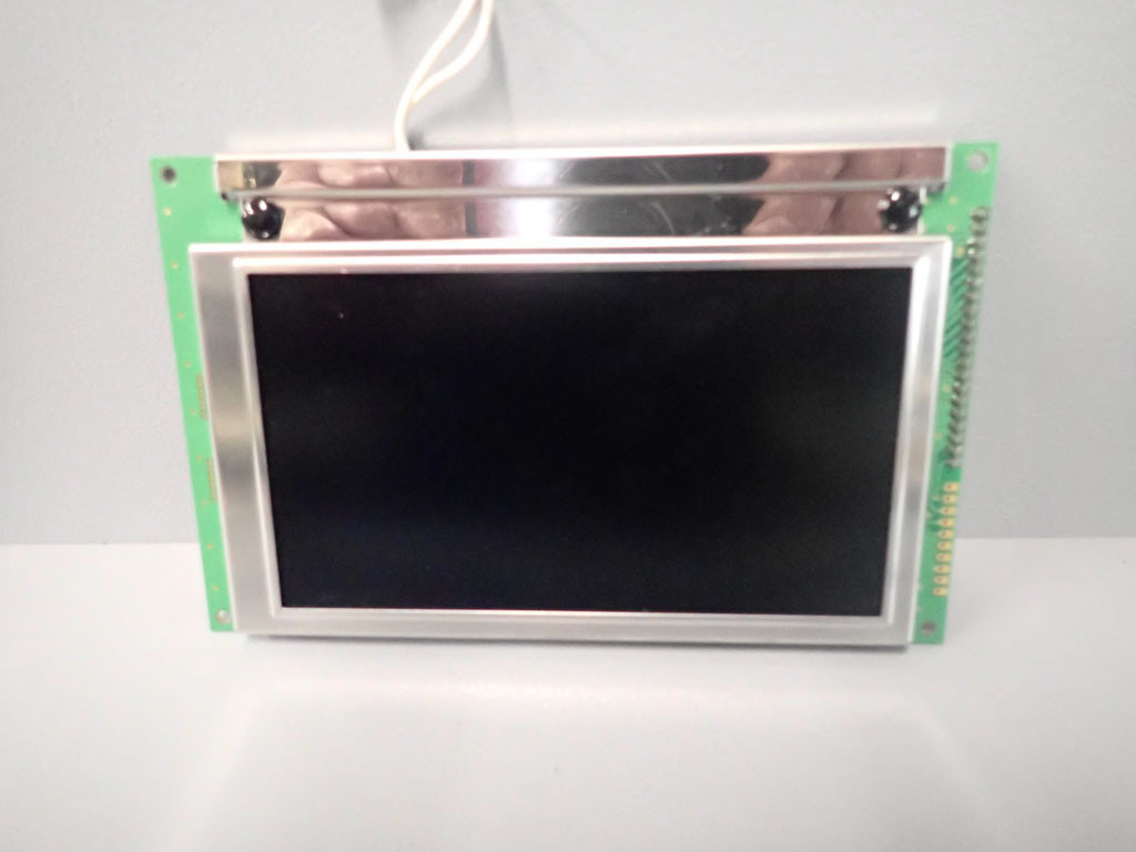 HITACHI LMG7420PLFC-X