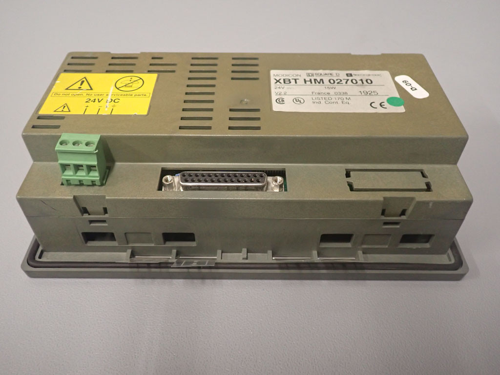 TÉLÉMÉCANIQUE  XBT-HM027010