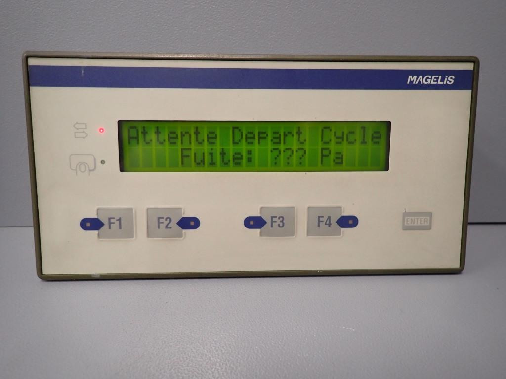 TÉLÉMÉCANIQUE  XBT-H021010