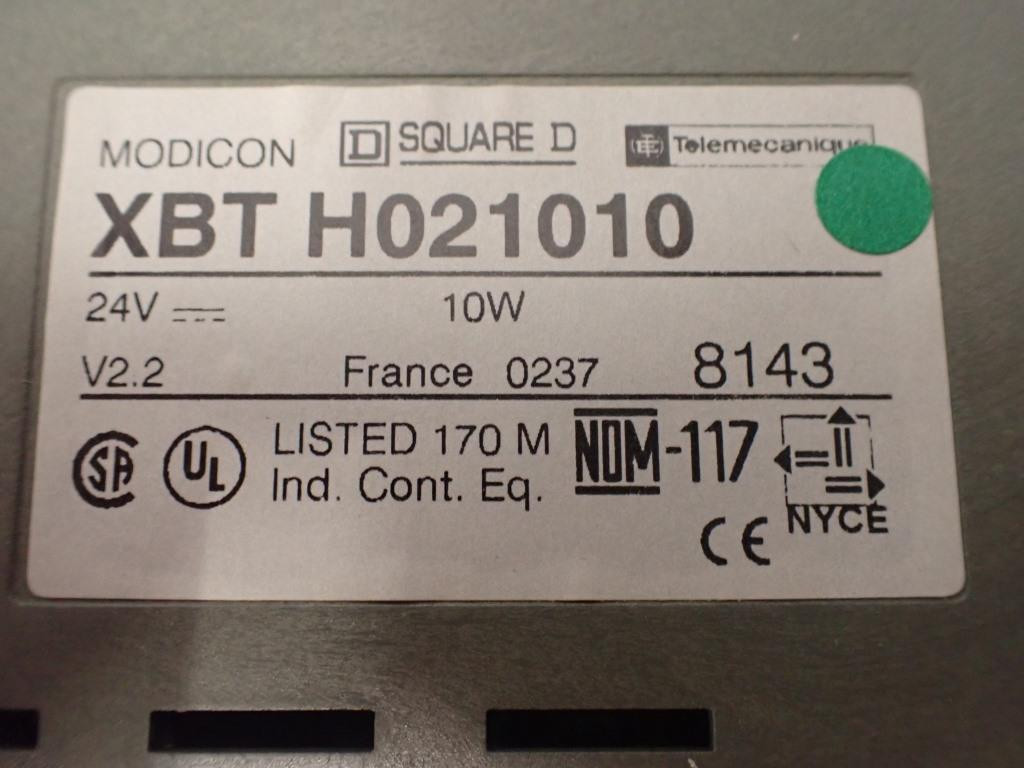 TÉLÉMÉCANIQUE  XBT-H021010