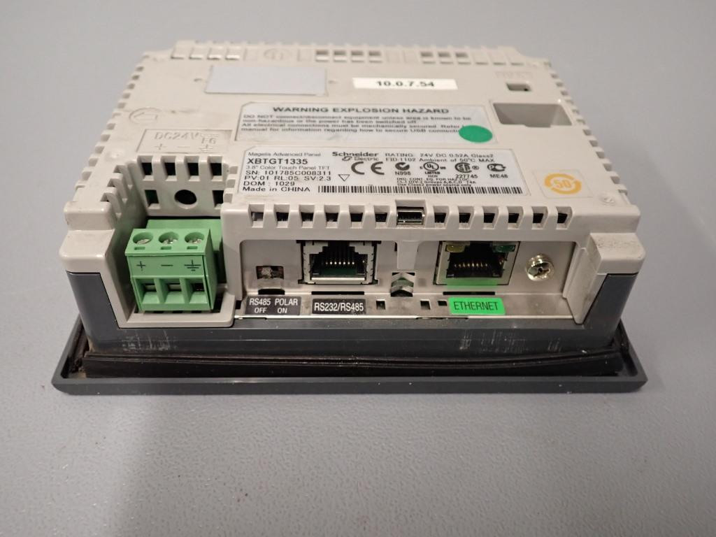 SCHNEIDER  XBT-GT1335