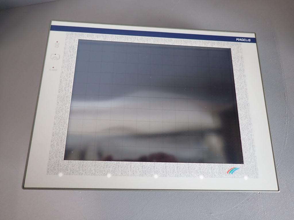 SCHNEIDER  XBTF034510