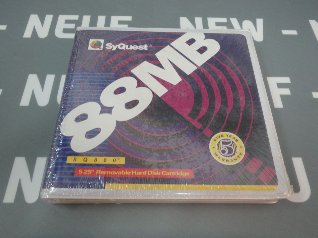 SYQUEST SQ800/88MB
