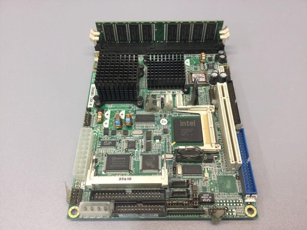 IBASE EMBEDDED IB880S-C6K-R