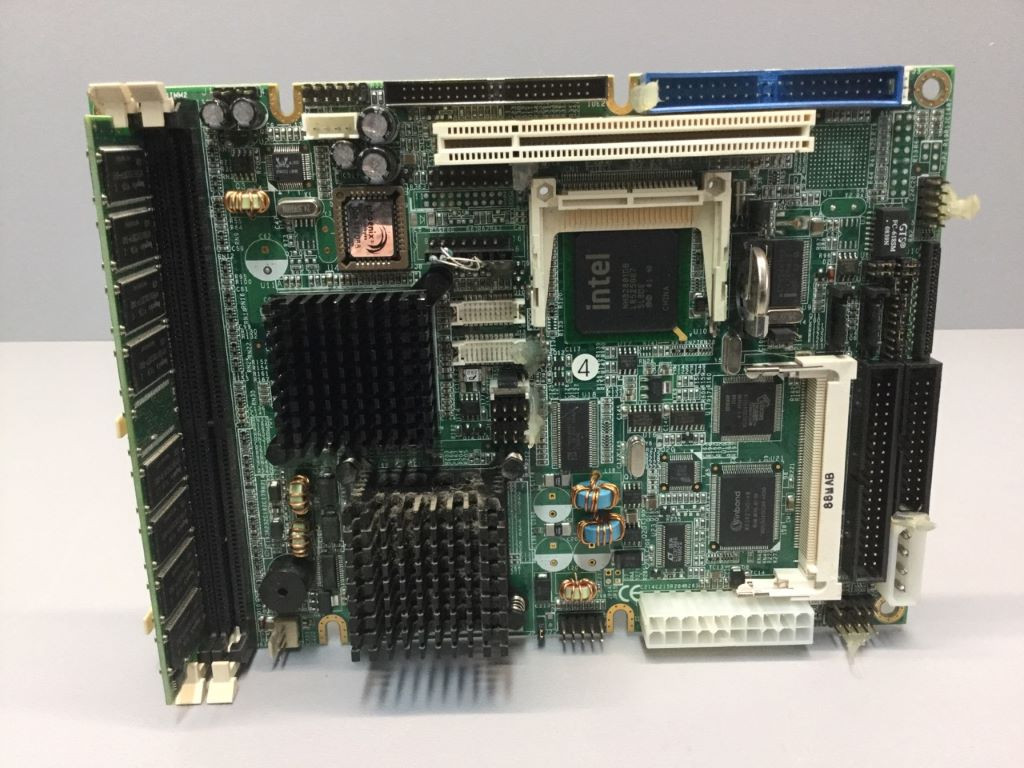 IBASE EMBEDDED IB880S-C6K-R