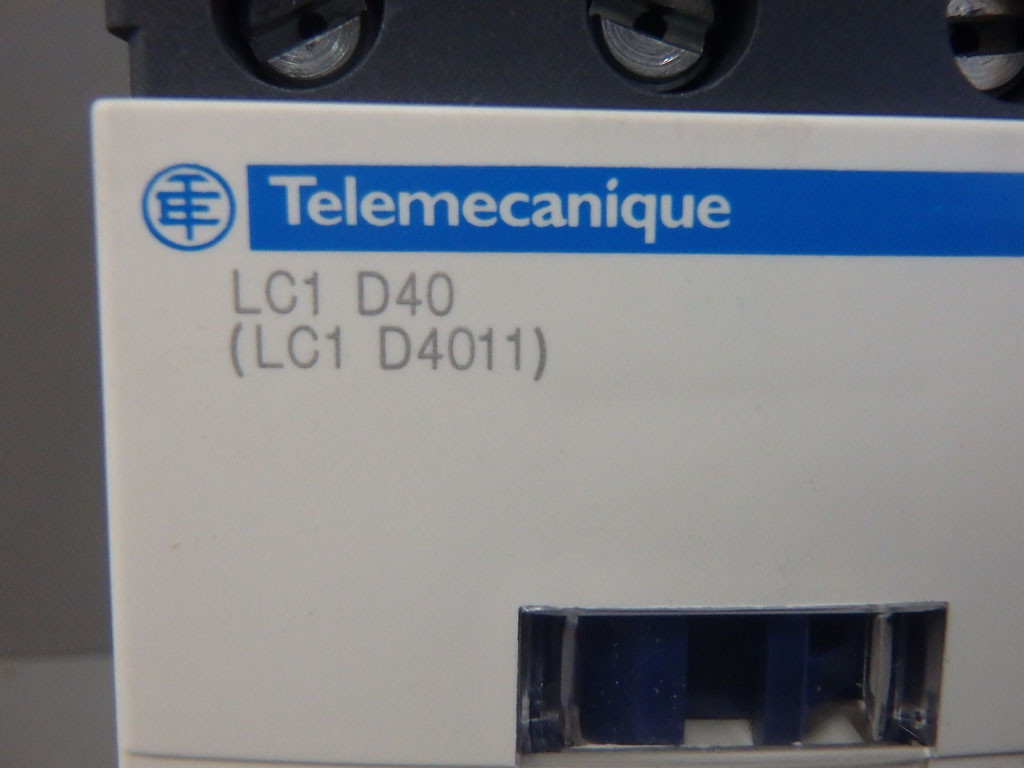 TÉLÉMÉCANIQUE  LC1D40P7