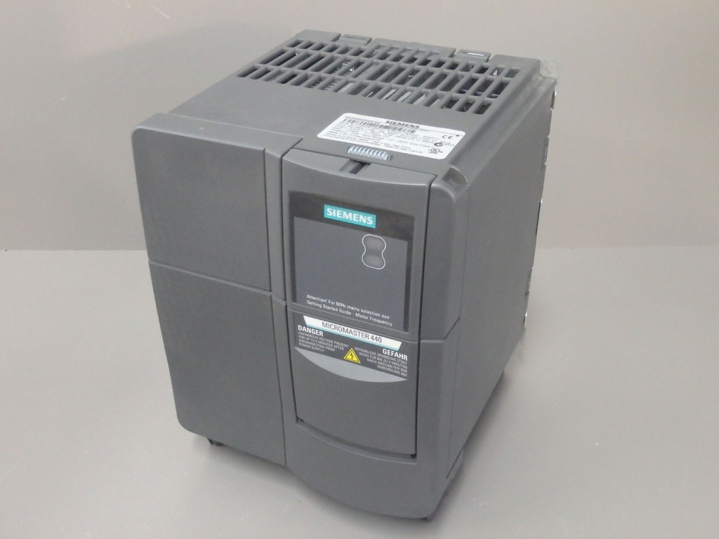 SIEMENS 6SE6440-2UD27-5CA1