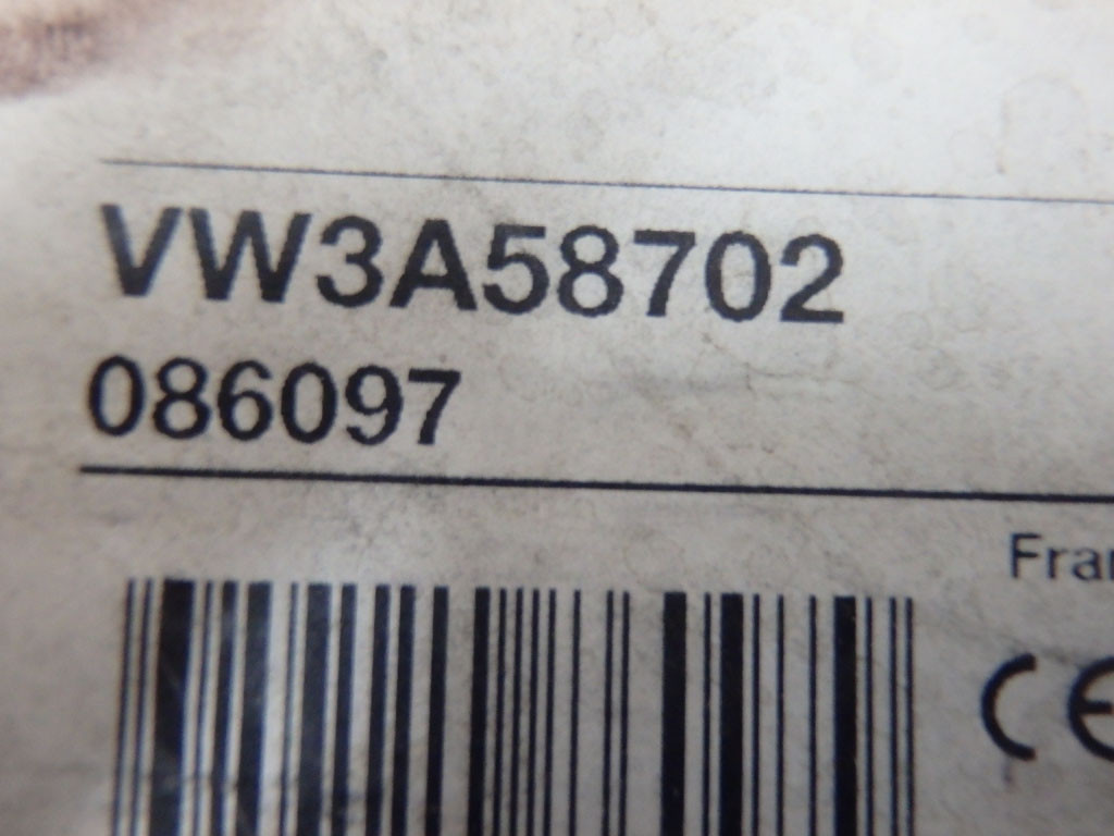 TÉLÉMÉCANIQUE  VW3-A58702