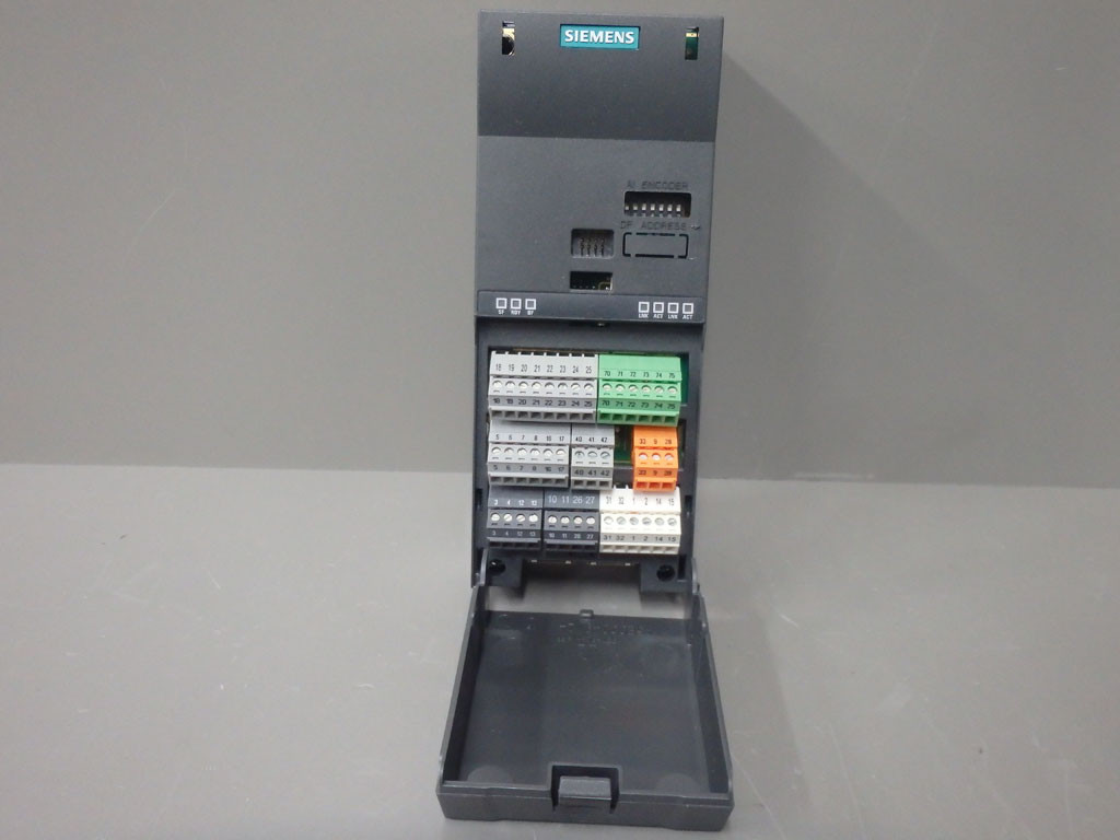 SIEMENS 6SL3244-0BA20-1FA0