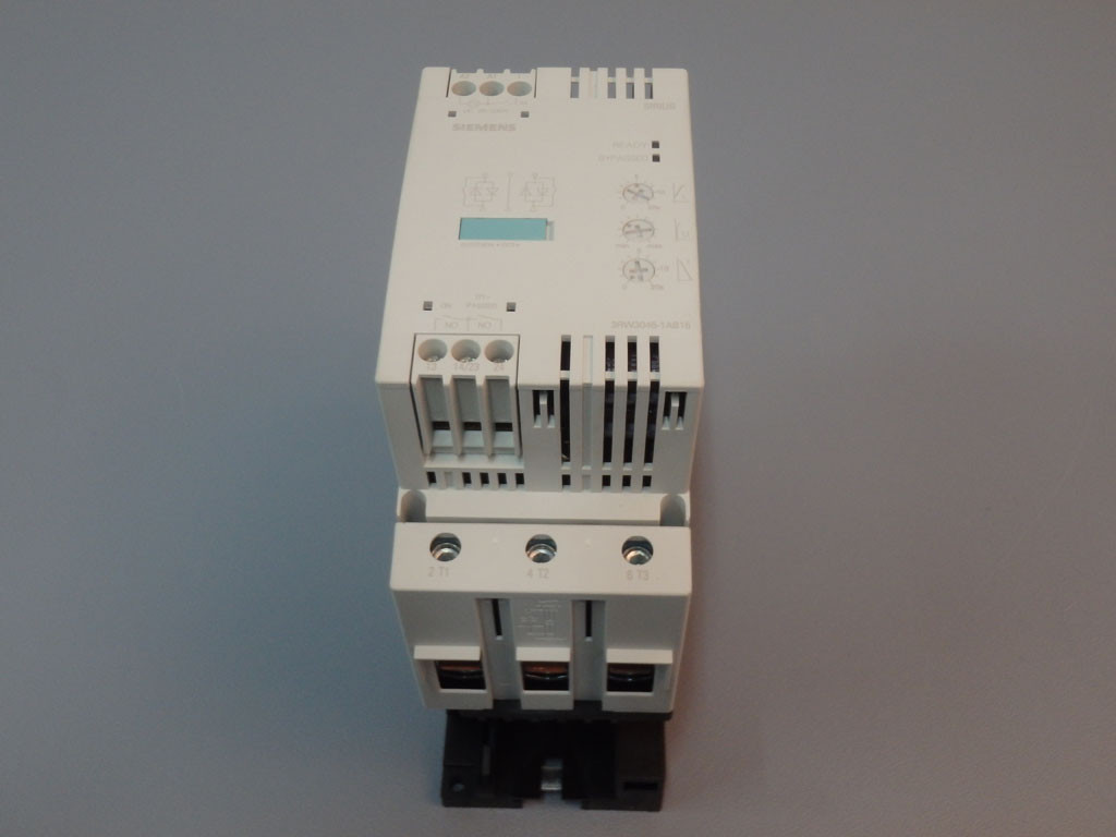SIEMENS 3RW3045-1AB15