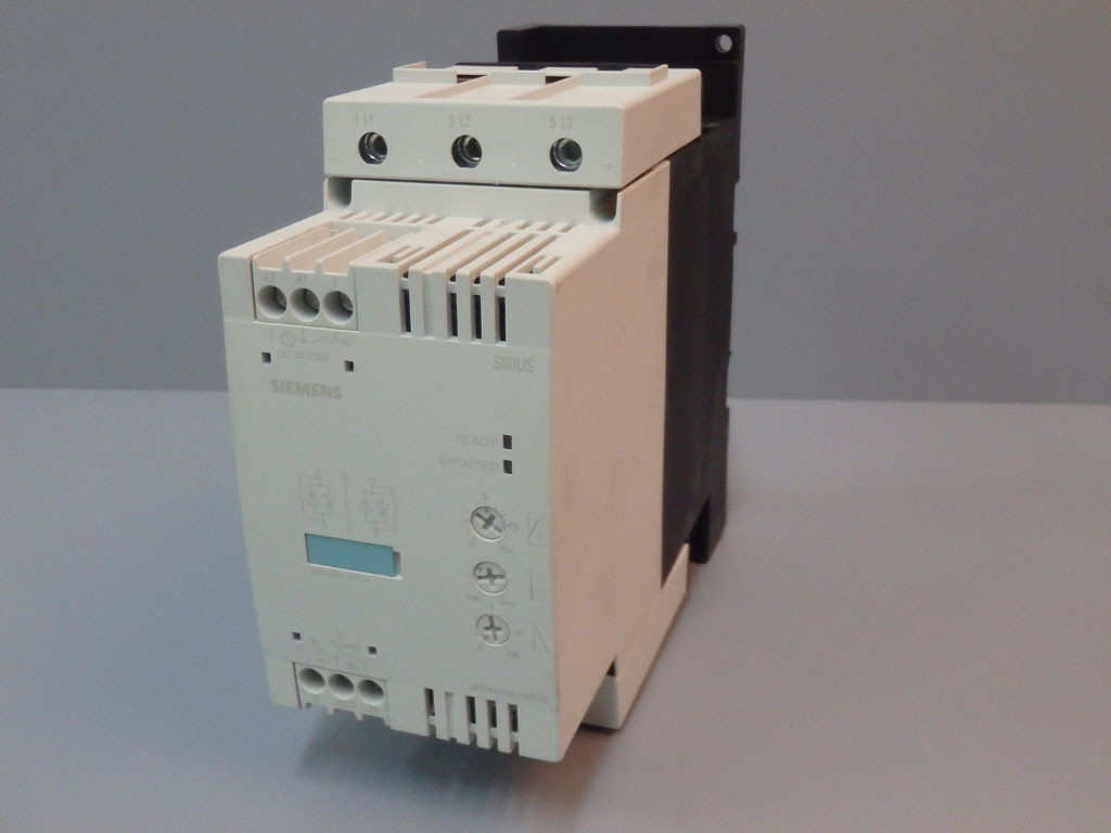 SIEMENS 3RW3045-1AB15